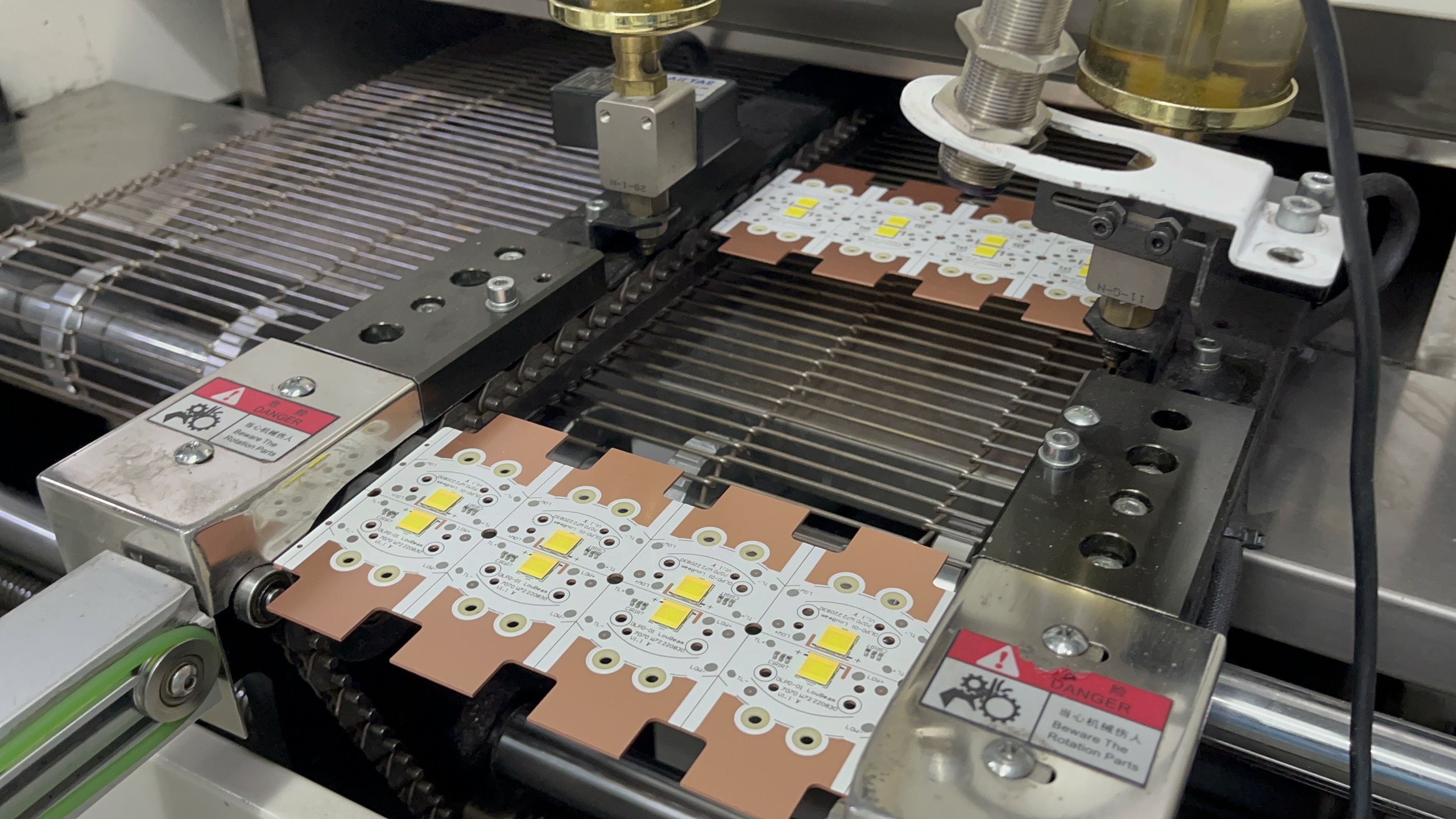 NHÀ MÁY ĐẠT CHUẨN QUỐC TẾ