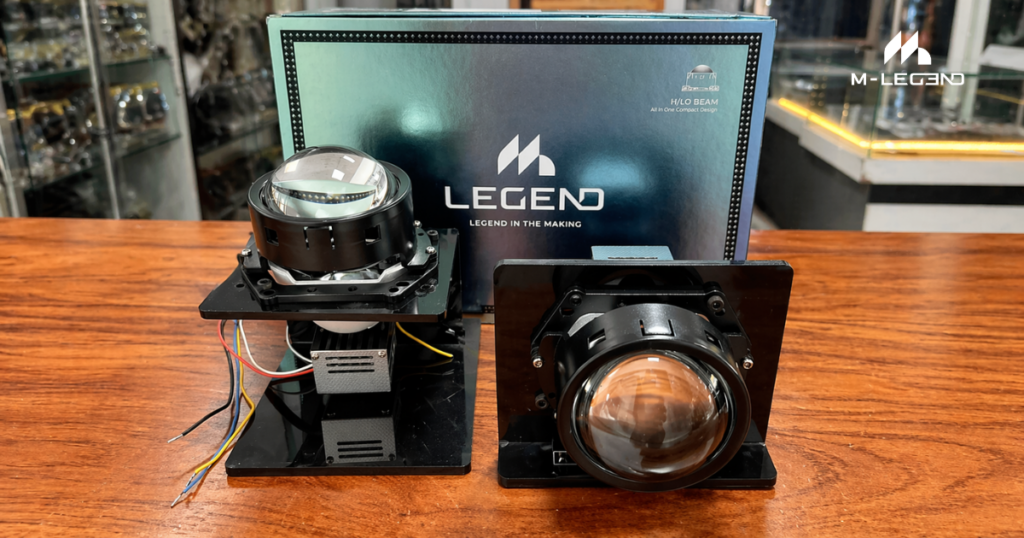 Đèn bi LED ô tô là hệ thống chiếu sáng sử dụng chip LED kết hợp với thấu kính projector để gom sáng