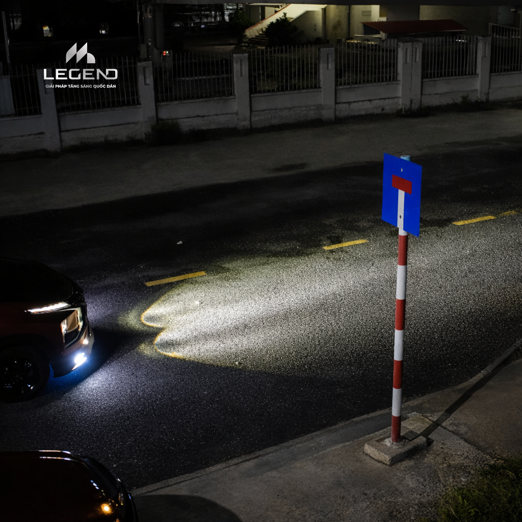 Mitsubishi Xpander độ đèn gầm chiếu sáng tốt khi di chuyển trong điều kiện thiếu sáng